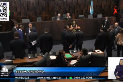 Projeto de homenagem a bispo gera debate entre parlamentares da Alerj