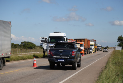 Auditores fiscais da Receita se mobilizam em operação 