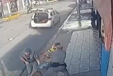 Homem é preso após roubar arma de policial e atirar contra dois agentes em SP
