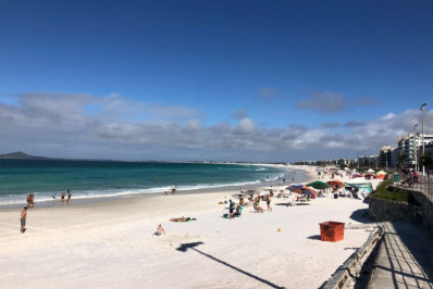 Cabo Frio está sob influência de sistema de baixa pressão atmosférica, com previsão de chuva e ventos fortes