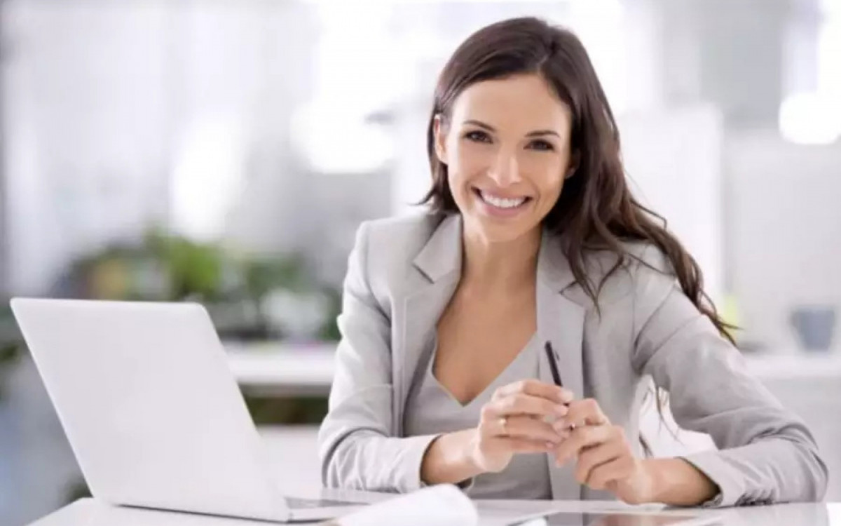 Além da capacitação para formadas em TI, há 10 mil bolsas para cursos digitais de Java e Web C#