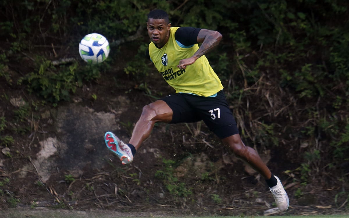 Junior Santos, atacante do Botafogo - Vitor Silva / Botafogo