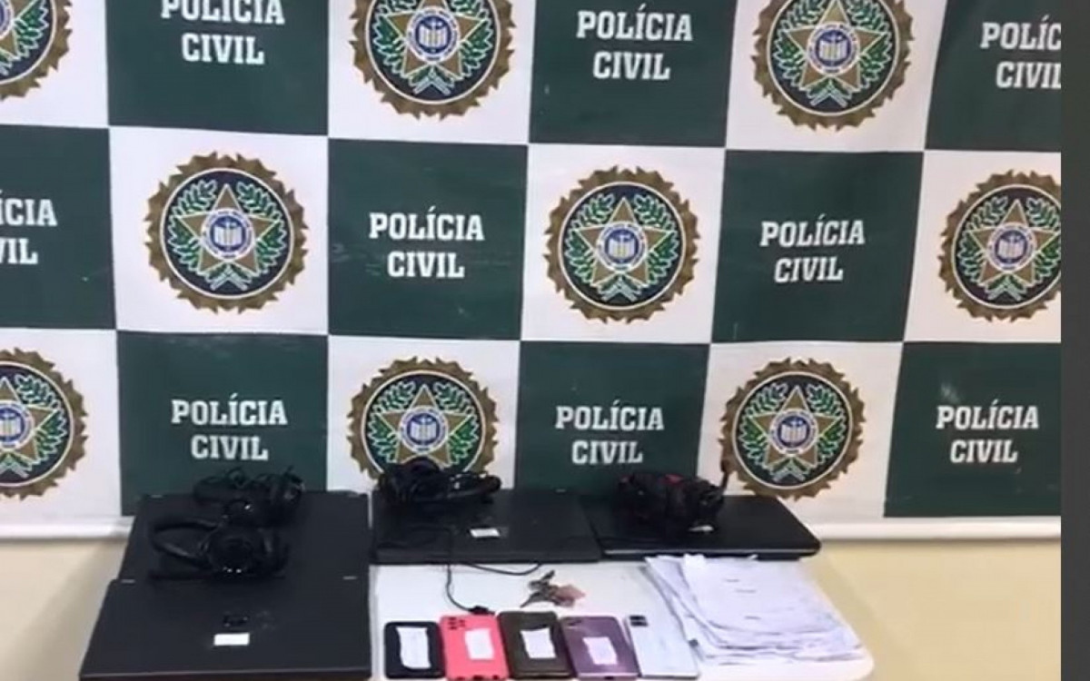 Material apreendido durante a ação - Reprodução