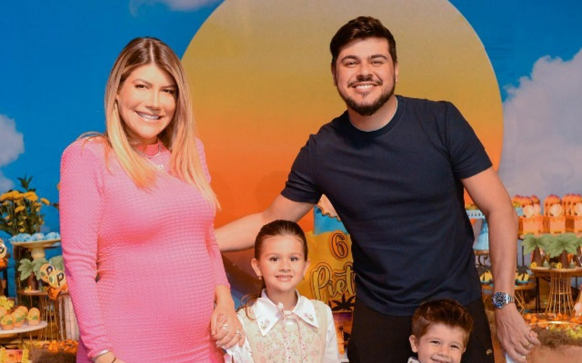  Cristiano, Paula Vaccari e os filhos