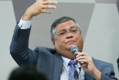 Flávio Dino quer acionar PF para investigar fala de pastor contra Lula