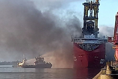 Causas de explosão em navio no Complexo Portuário do Açu estão sendo investigadas