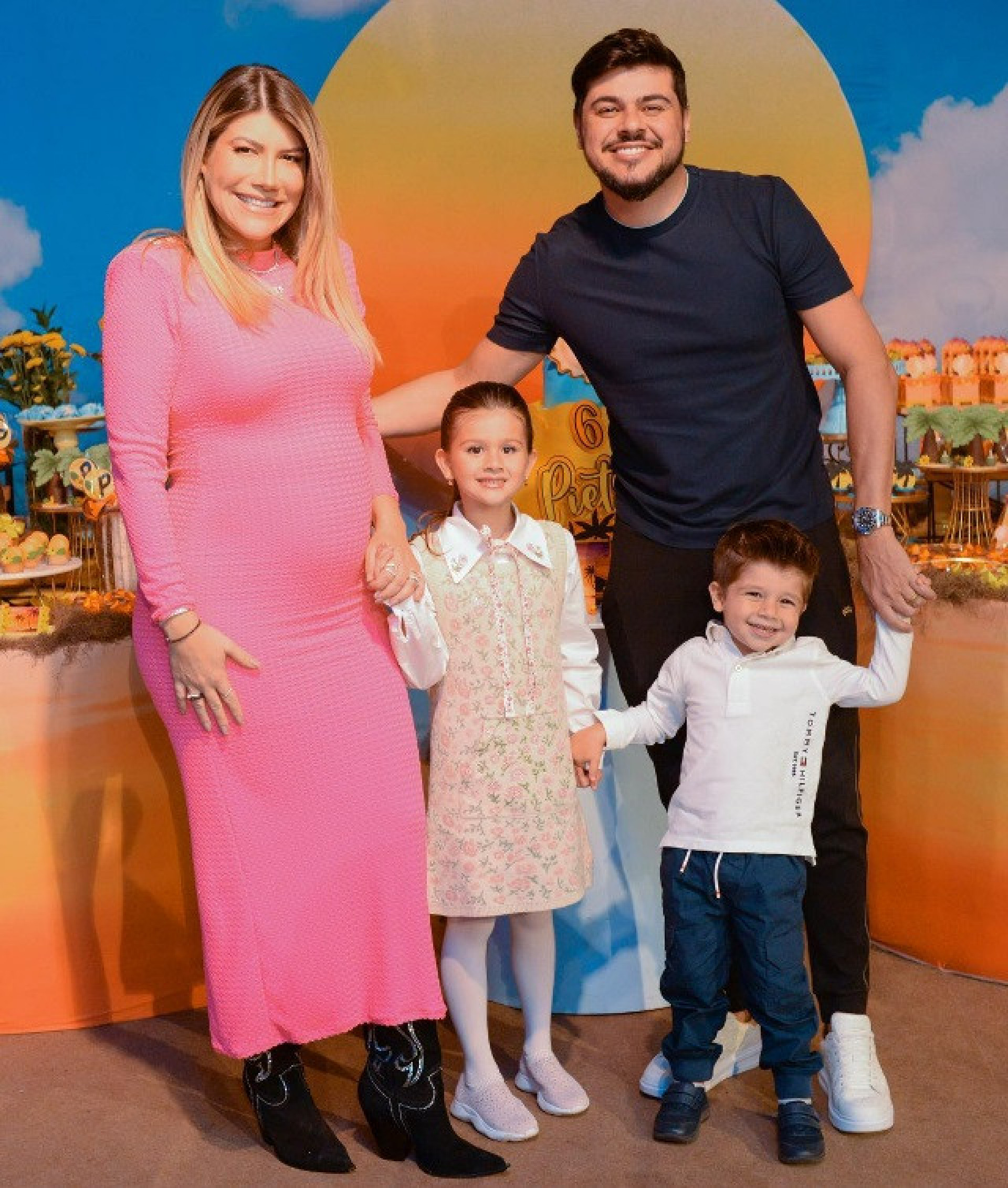  Cristiano, Paula Vaccari e os filhos - Reprodução do Instagram