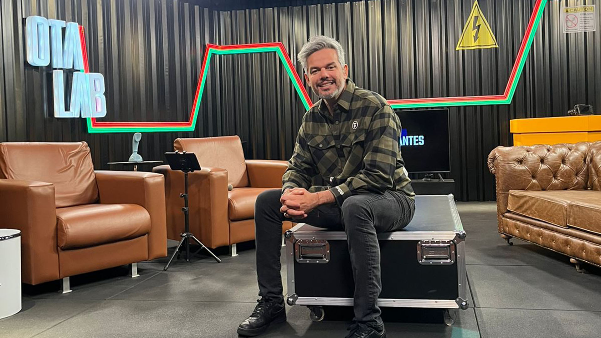 Otaviano Costa negocia com Band TV - Foto reprodução Internet