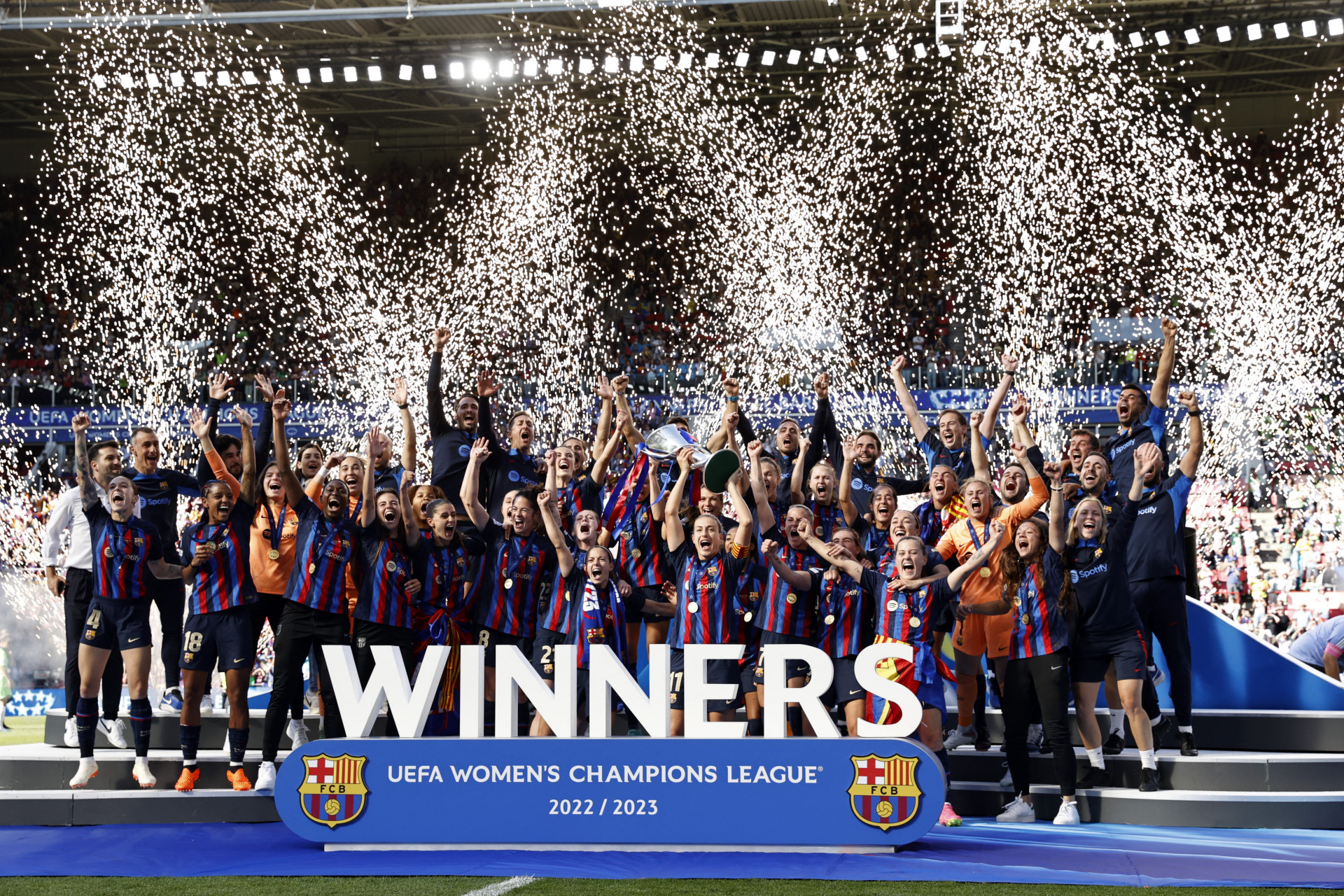 Virada no segundo tempo dá título da Champions League feminina ao Barcelona