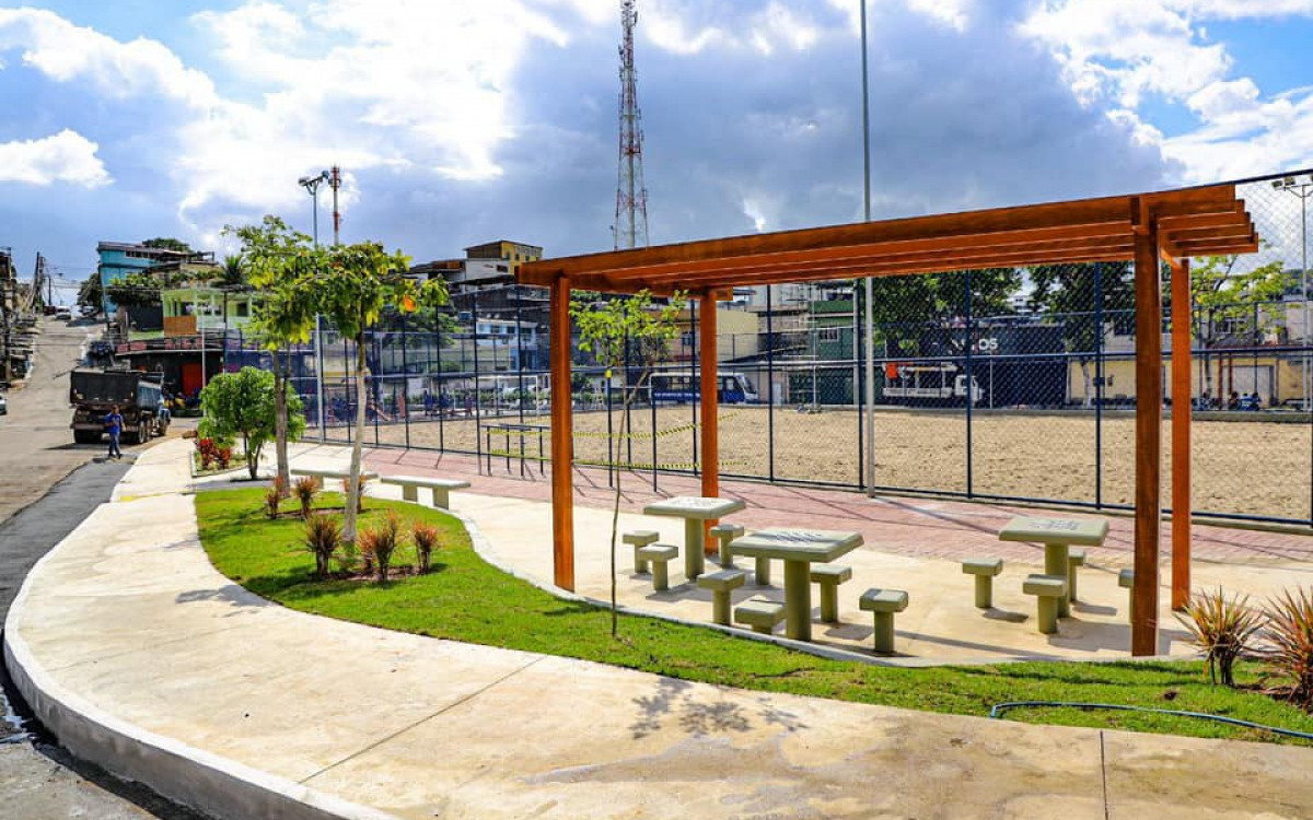 S&atilde;o Jo&atilde;o de Meriti ganhou mais um equipamento de lazer:  o Campo do Martins