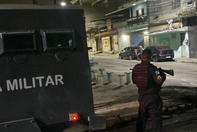 Corte Oito, em Caxias, amanhece com policiamento reforçado após confrontos que deixaram cinco mortos