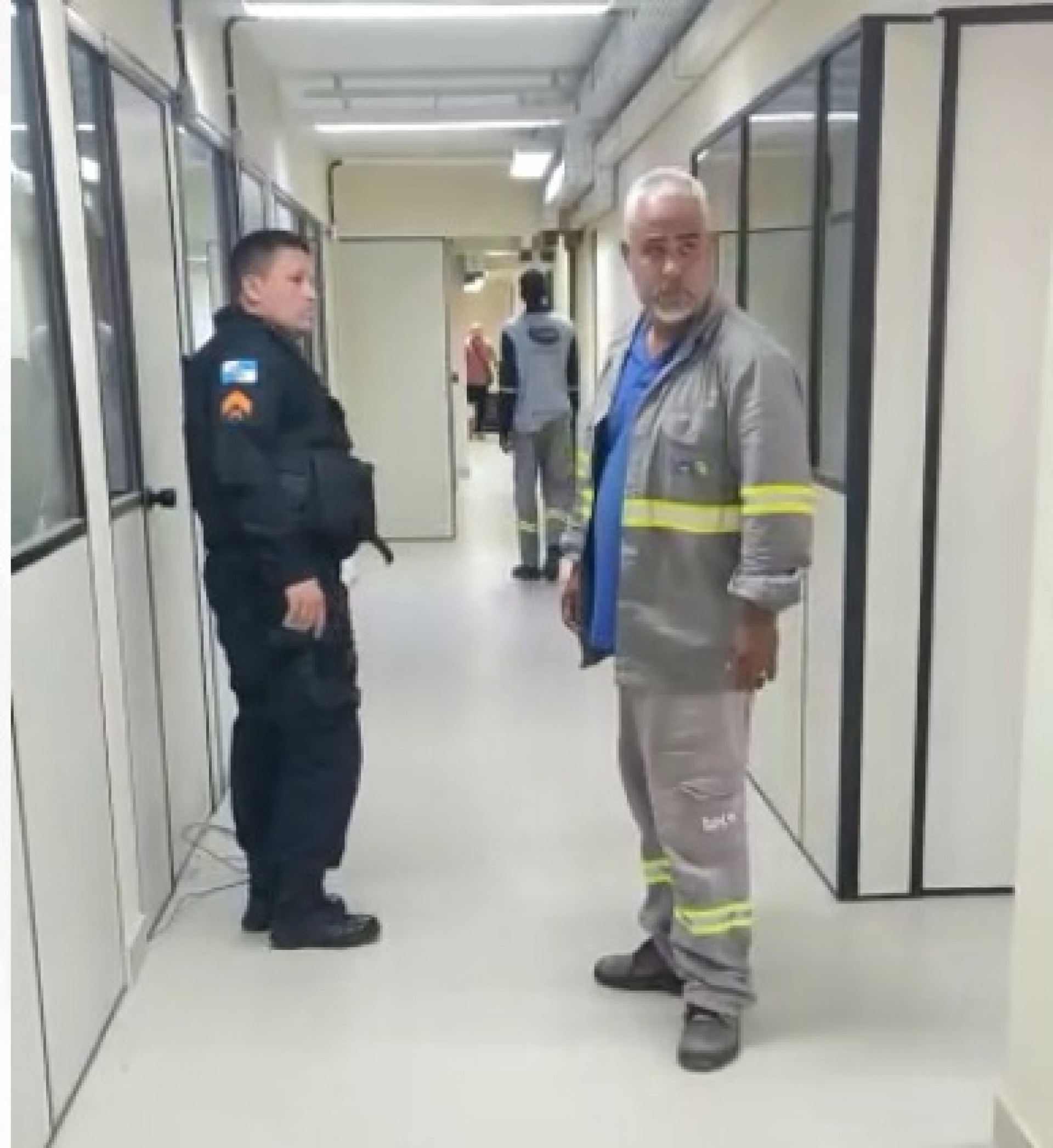 Um dos presos (D) na a&ccedil;&atilde;o do Proeis Nil&oacute;polis - Reprodu&ccedil;&atilde;o