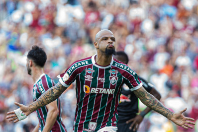 Com gols de Ganso e Felipe Melo, Fluminense bate o Bragantino e encerra jejum de vitórias na temporada