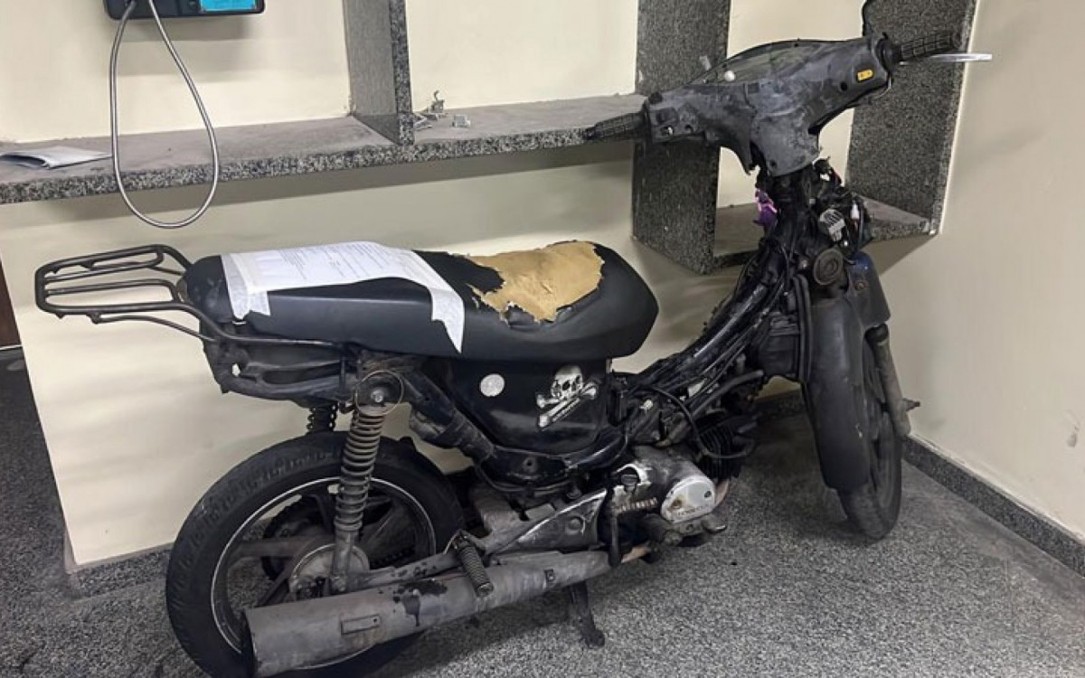 Opera&ccedil;&atilde;o conjunta do governo do estado do Rio recupera mais duas motos roubadas na Zona Oeste