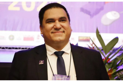 Aliado de Lira é exonerado do MEC após operação da PF em Alagoas