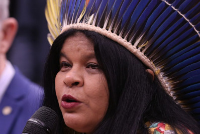 Grupo debate enfrentamento à violência política contra mulheres