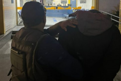 Homem é preso após invadir depósito público em Cabo Frio