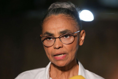 Marina Silva é diagnosticada com covid-19, mas não apresenta sintomas graves