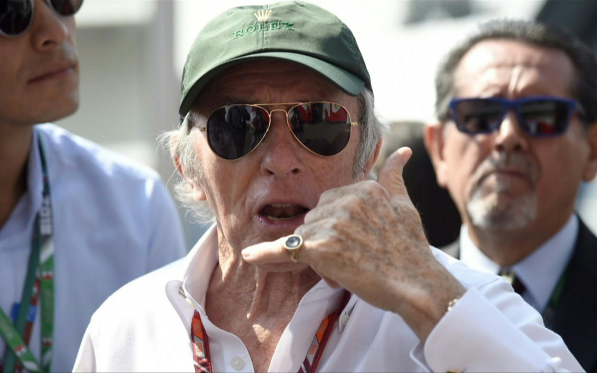 Bernie Ecclestone, de 92 anos, é ex-chefão da Fórmula 1