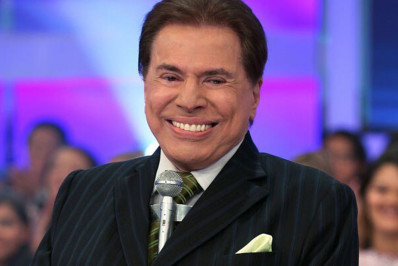 Apresentador do SBT persegue Silvio Santos para implorar para não ser demitido