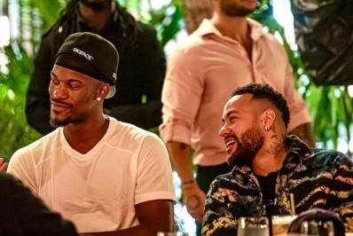 Neymar visita Butler em Miami antes o terceiro jogo da final da NBA