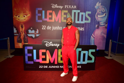 Ricardo Alface causa tumulto ao chegar na pré-estreia do filme 'Elementos': 'É surreal tanto carinho'