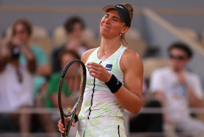 Bia Haddad perde na semifinal e se despede com campanha histórica em Roland Garros