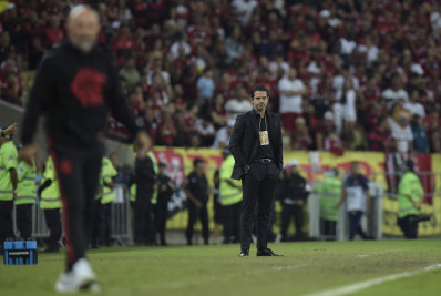 Ex-Real Madrid e Argentina passa por procedimento no coração de emergência