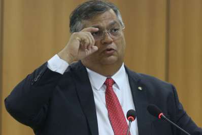 Dino pedirá ação contra racismo sofrido por jogadores na Argentina