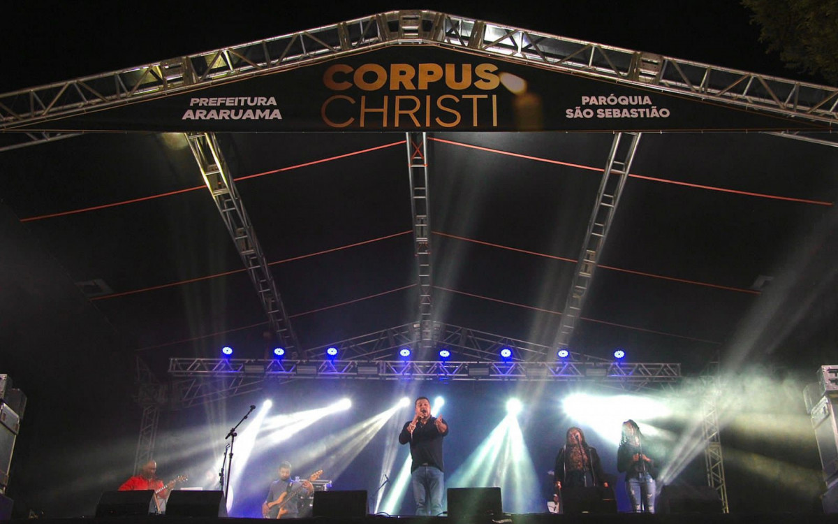 Festa de Corpus Christi em Araruama