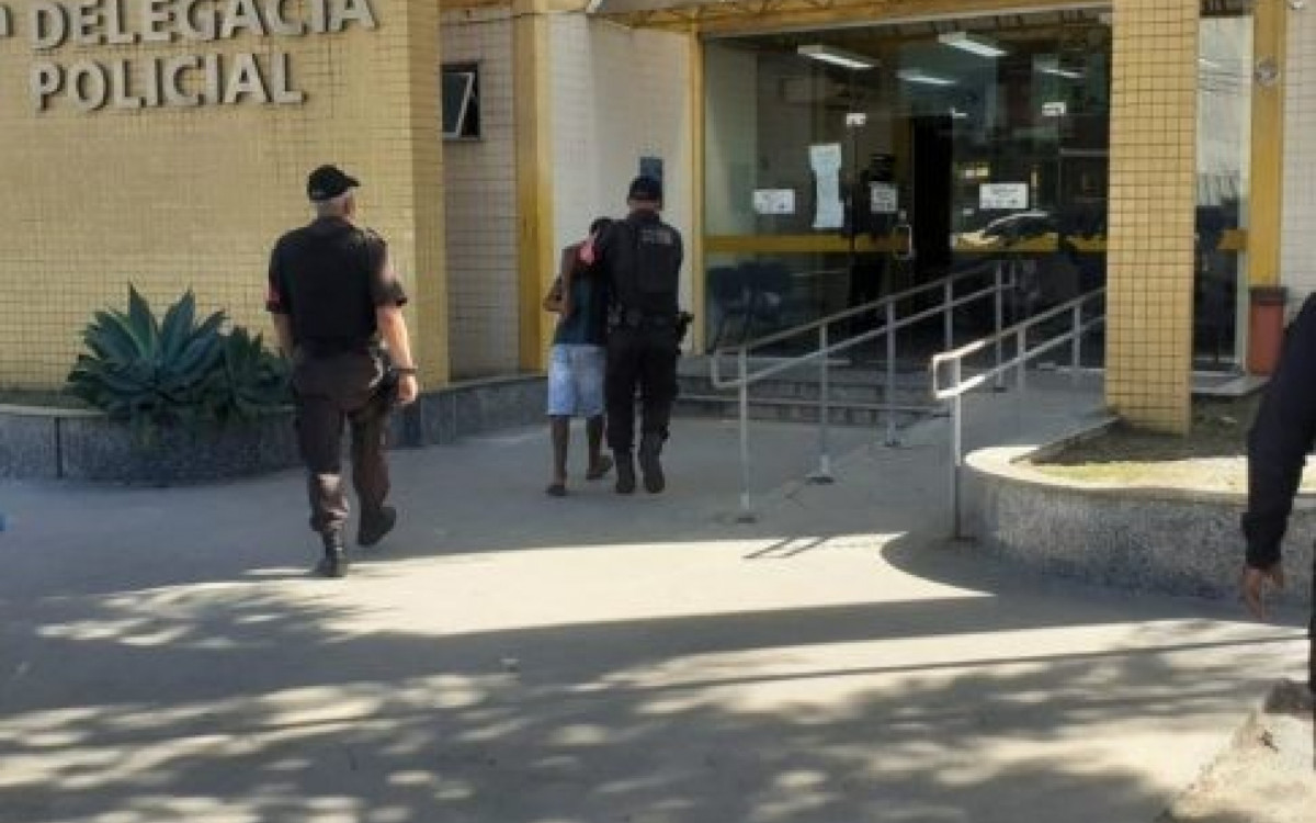  At&eacute; o momento, a pol&iacute;cia n&atilde;o confirmou se ele tamb&eacute;m atuava como flanelinha na regi&atilde;o.