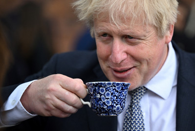 Ex-premiê britânico, Boris Johnson renuncia a cargo de deputado