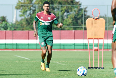 Fluminense aceita antecipar saída e libera Marrony para o Midtjylland