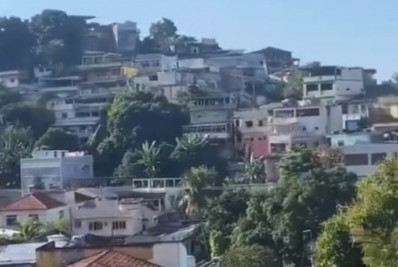 Confronto entre criminosos deixa homem baleado no Morro do Dendê