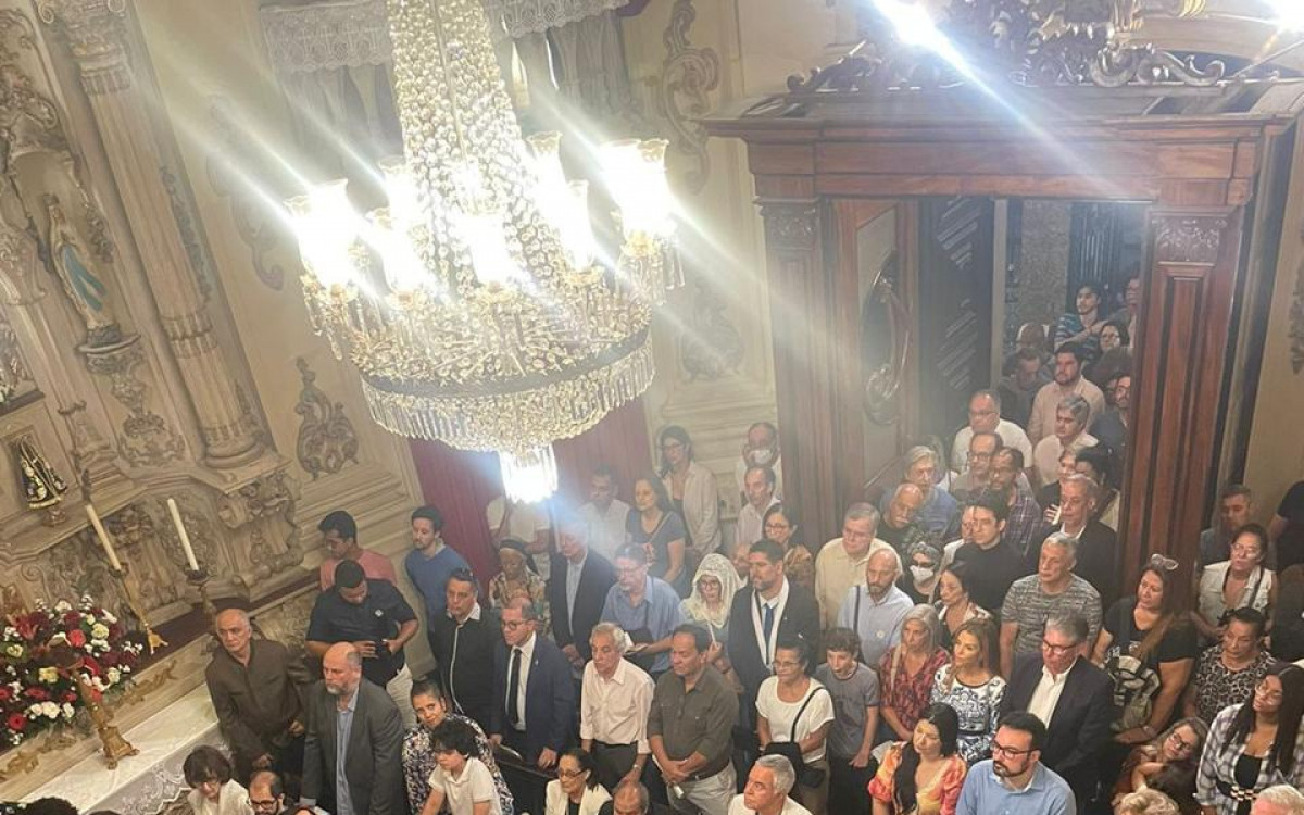 Igreja de Nossa Senhora da Lapa dos Mercadores, no Centro do Rio, recebeu um bom público em sua reabertura - Anna Clara Sancho / Agência O Dia