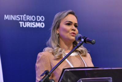 'Uma hora você se encontra com a maldade', diz ministra do Turismo