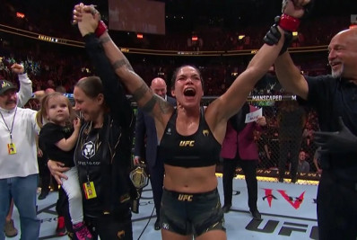 UFC 289: Amanda Nunes vence e se aposenta; Do Bronx atropela Dariush