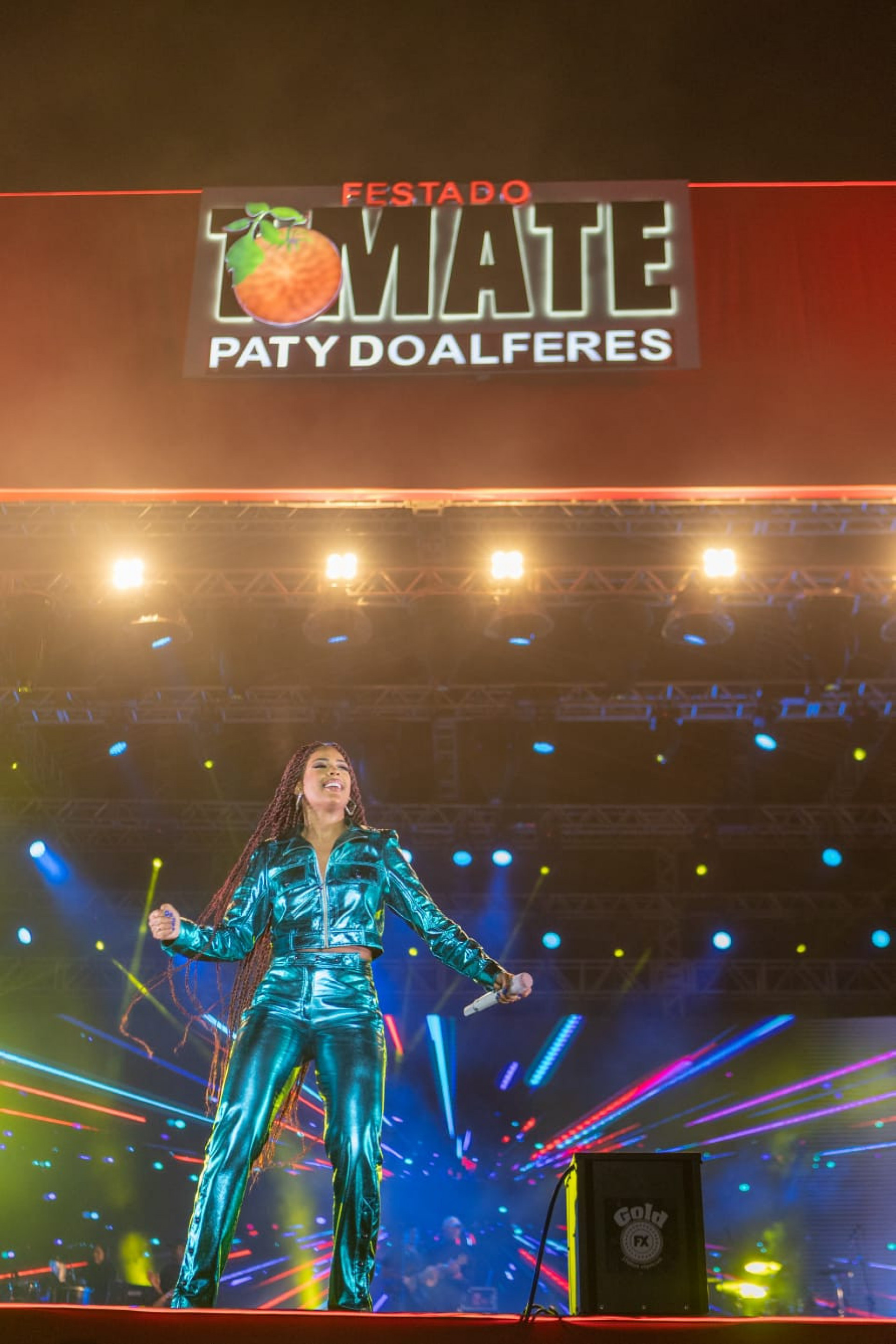 Penúltima noite da Festa do Tomate repetiu sucesso