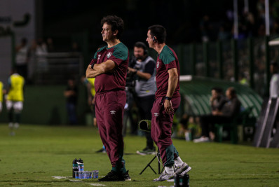 Diniz celebra fim do jejum de Cano e foca em recuperar jogadores do Fluminense após período sem jogos