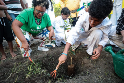 Rio lança programa de combate à fome com ênfase na produção de alimentos orgânicos