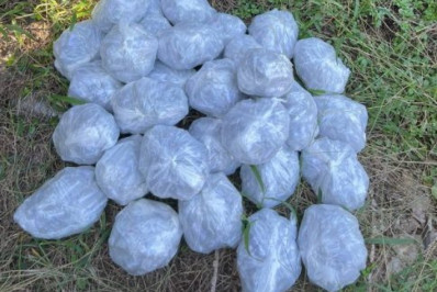 Homem é preso com farta quantidade de drogas e munições em São Pedro da Aldeia