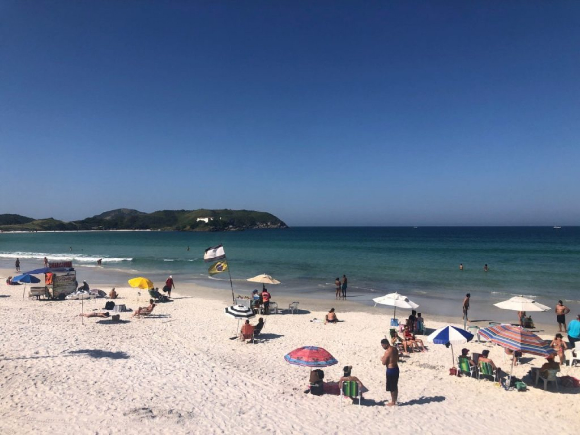 A temperatura da água está em torno de 23°C, convidativa para um mergulho refrescante. - João Víctor Oliveira (RC24h)