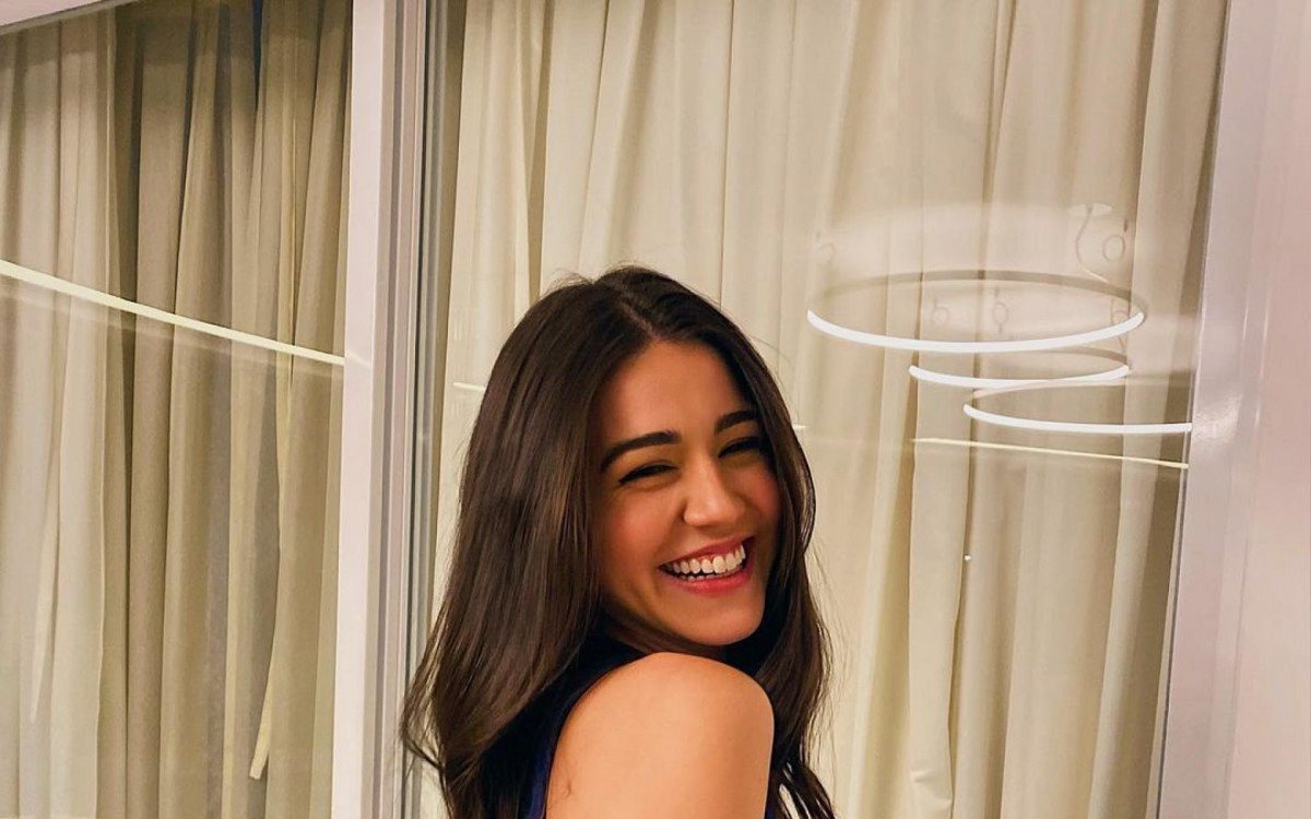 Felipe Neto assume relacionamento com Juliane Carvalho