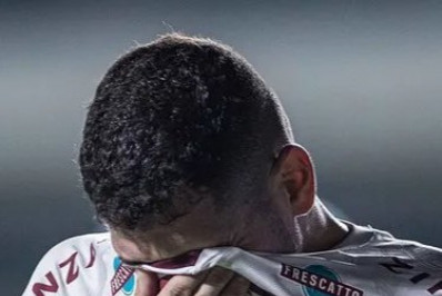 Nino recebe apoio de jogadores nas redes sociais após ser cortado da Seleção