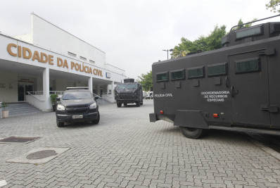 Máquina de produção de cigarros é furtada de dentro da Cidade da Policia