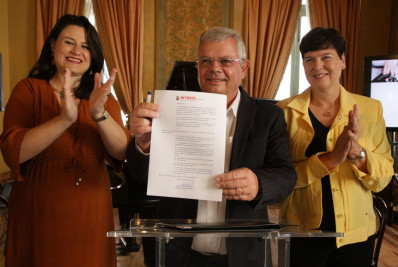 Prefeito Axel Grael lança nova versão do NitNota com premiação