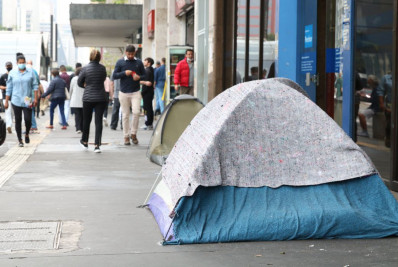 Padre Julio Lancellotti denuncia morte de homem em situação de rua em São Paulo