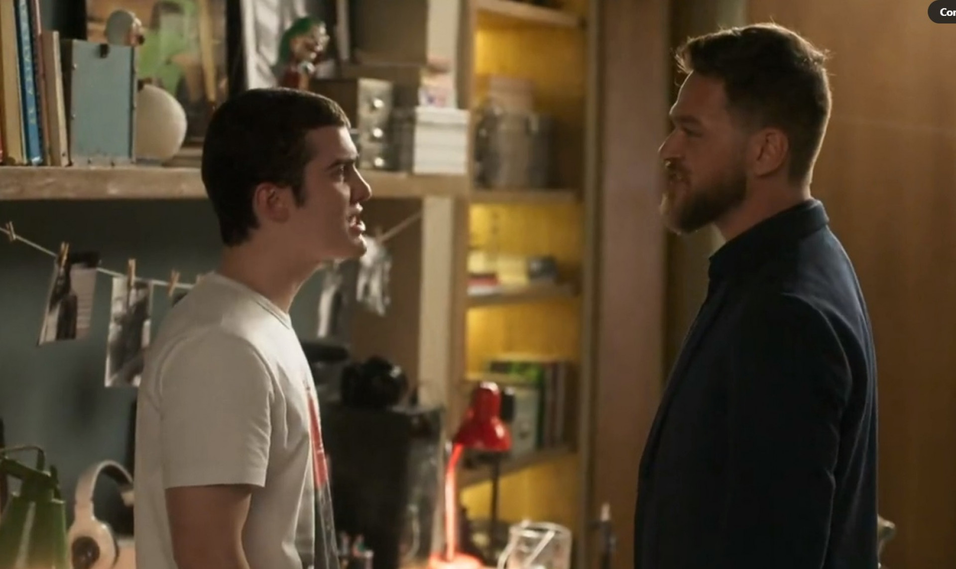 Emilio Dantas e Caio Manhente emocionam público com cena de Vai na 'Fé' - Reprodução de vídeo / TV Globo