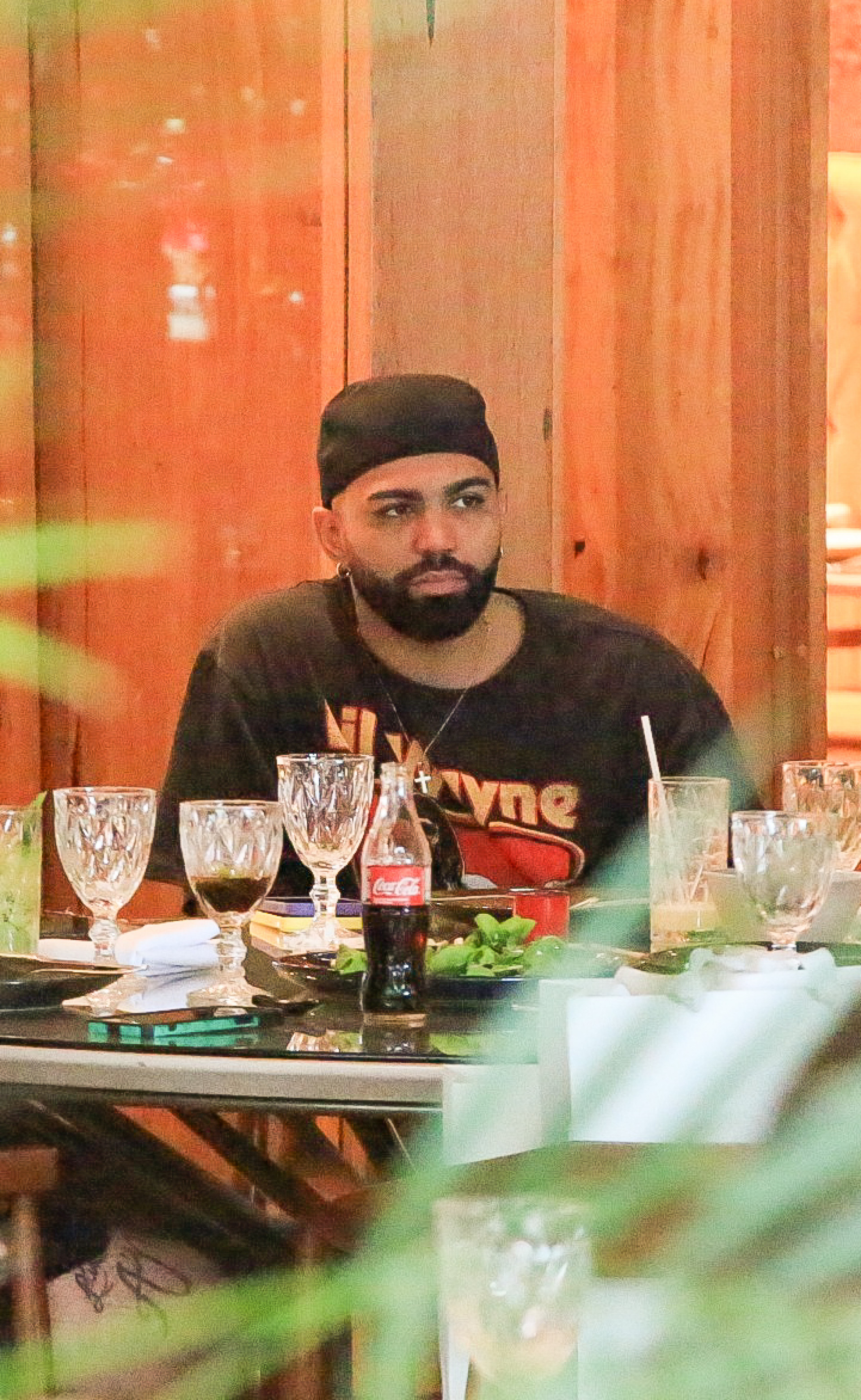 Gabigol durante almoço em shopping do Rio - Edson Aipim/Ag. News