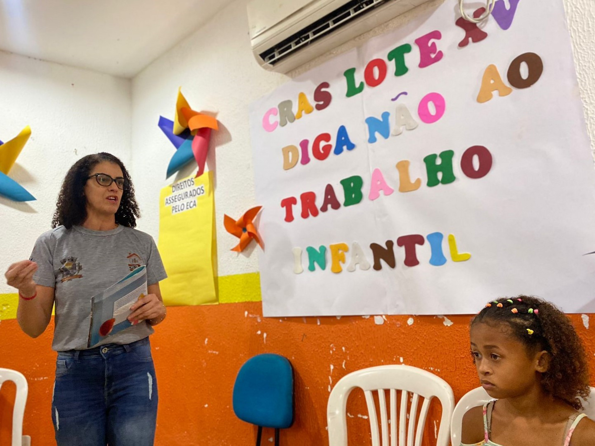 A palestra no Cras foi em alusão ao Dia Mundial de Combate ao Trabalho Infantil - Divulgação / Maria Clara Farias